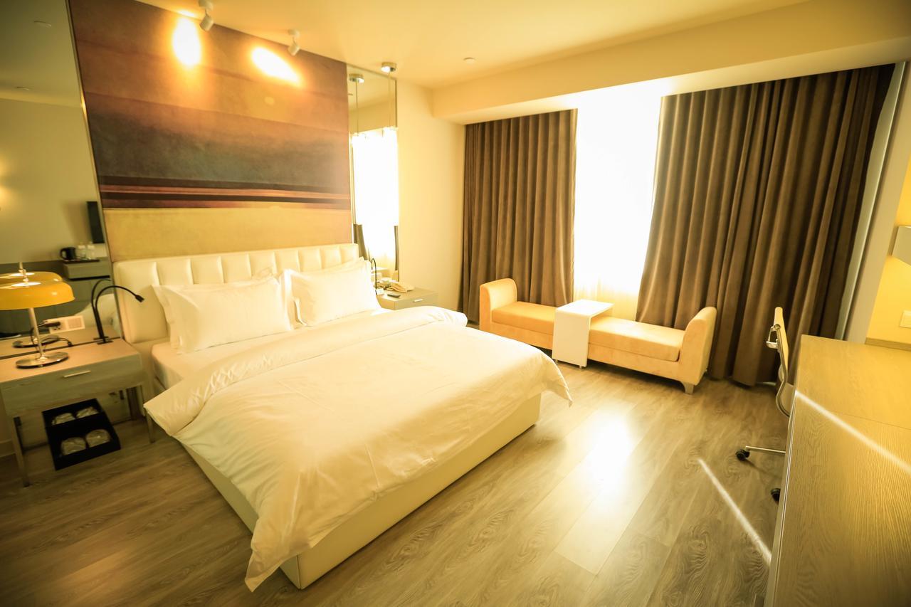 Metropolo Jin Jiang Hotels Turpan Administrative The Heart Of Pai Extérieur photo